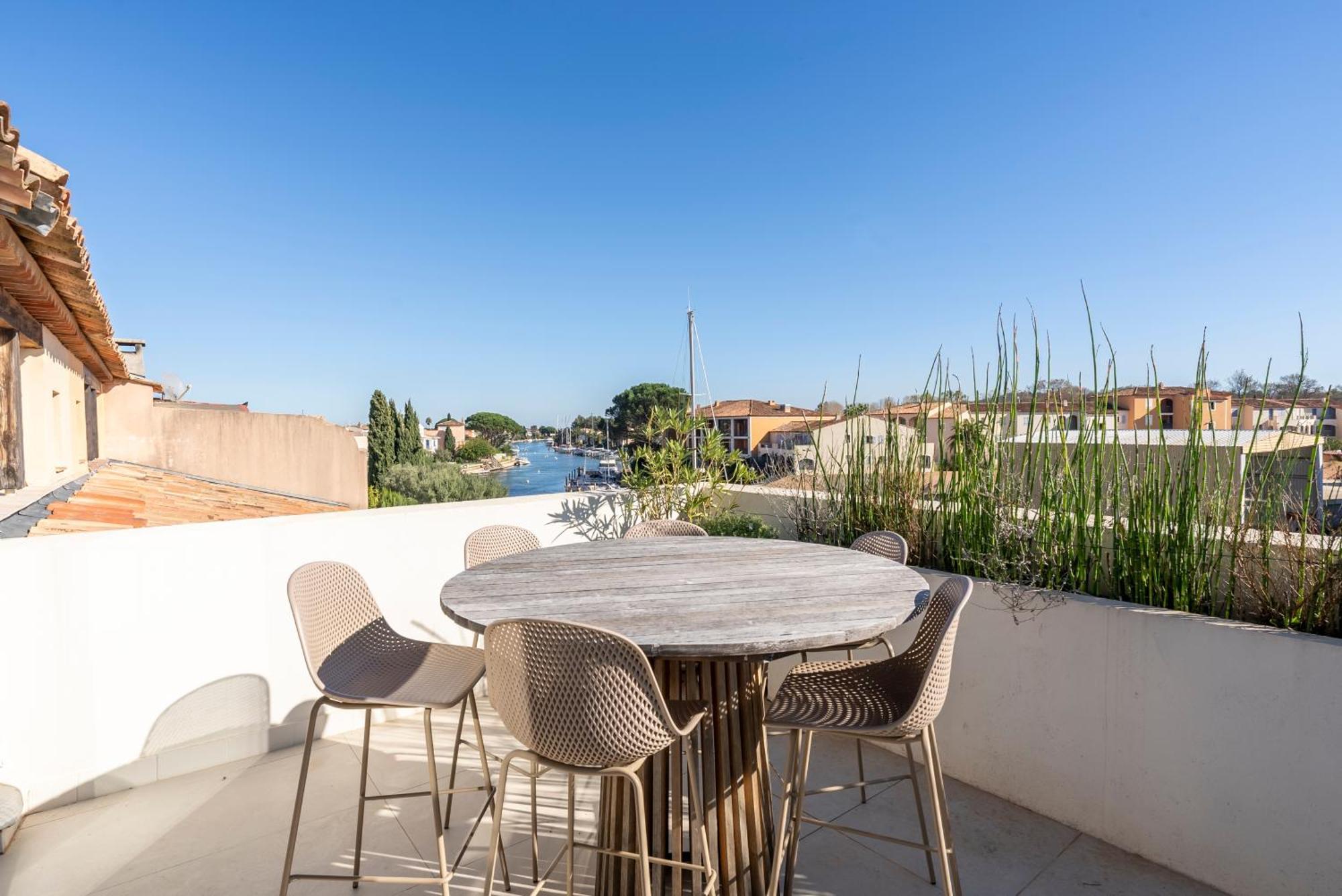 Maison Avec Piscine Et Amarrage Villa Grimaud Exterior photo